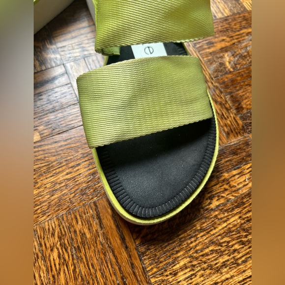 RAG + BONE - MILA slip on, open toed sandal in Acid-Green (Size 37) - Picture 4 of 16